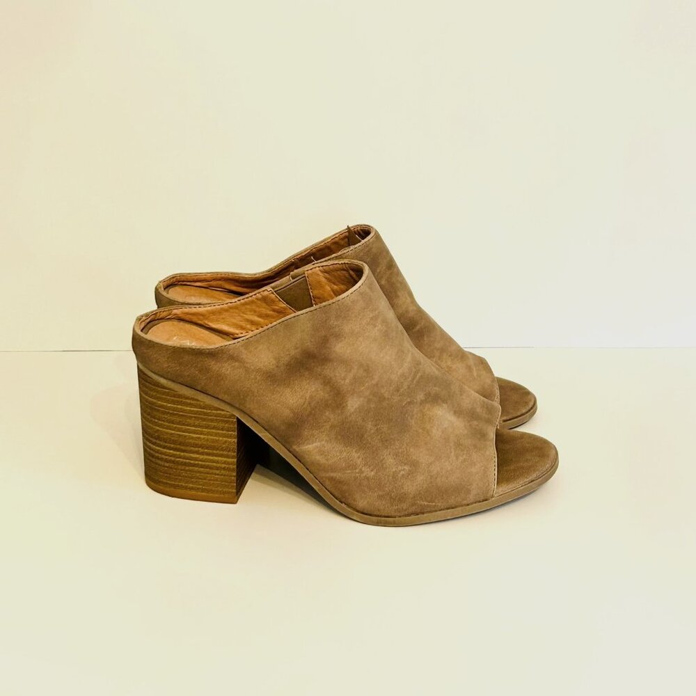 Lane Bryant Peep Toe Chunky Block Heel Mule in Marbled Beige Size 10W